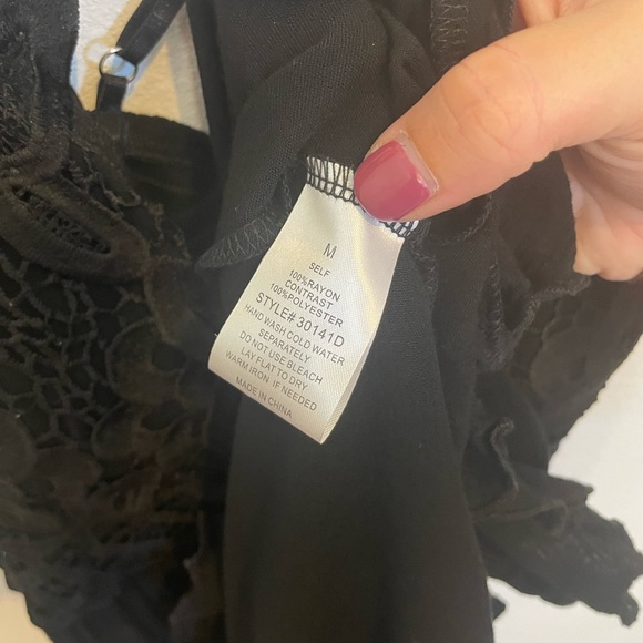 NWT Women’s Blue B Collection Black Holly Lacy Dress Size Medium - Picture 9 of 11